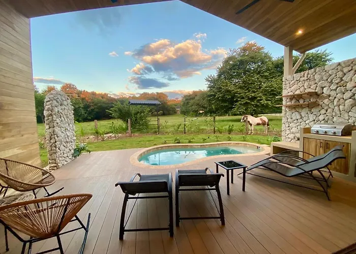Kaliah Luz W Pool, Horses & Nearby Ferienhaus *