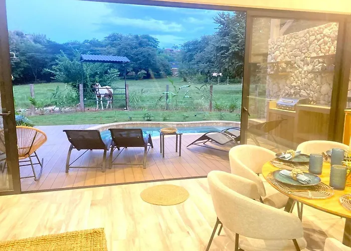 Kaliah Luz W Pool, Horses & Nearby Ferienhaus Playa Conchal