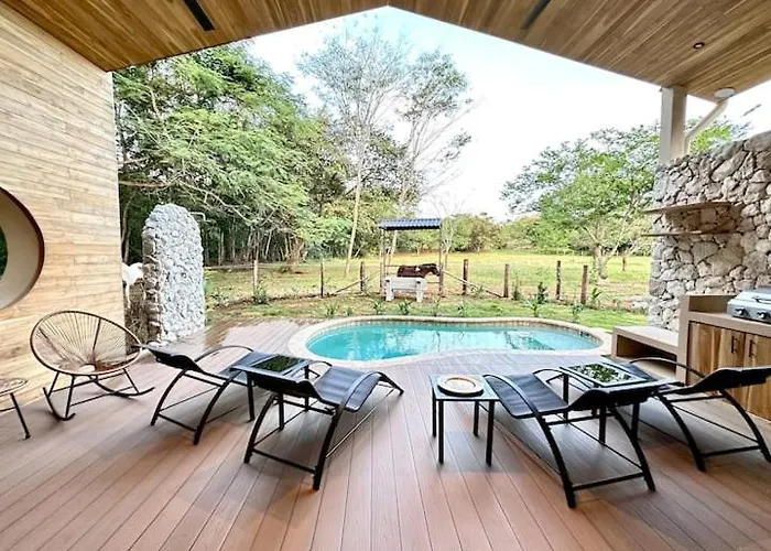 Kaliah Luz W Pool, Horses & Nearby Ferienhaus *